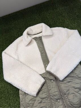 Abercrombie & Fitch Sherpa Quilted Jacket Button Down Olive Green Teddy S